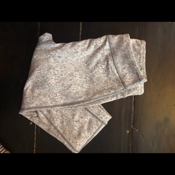 SOLD Gymshark Set - Picture 5 of 8